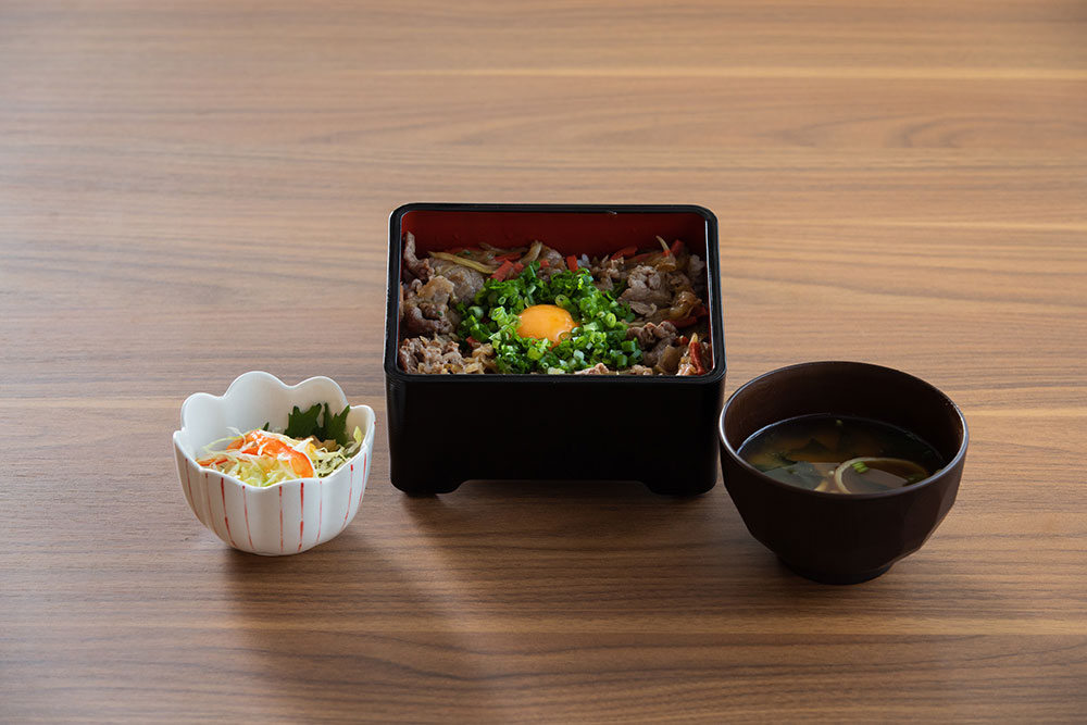 近江牛 すき焼き重